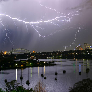 lightning2_bt